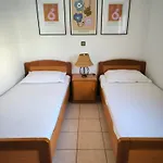 Guest house Suton Primosten