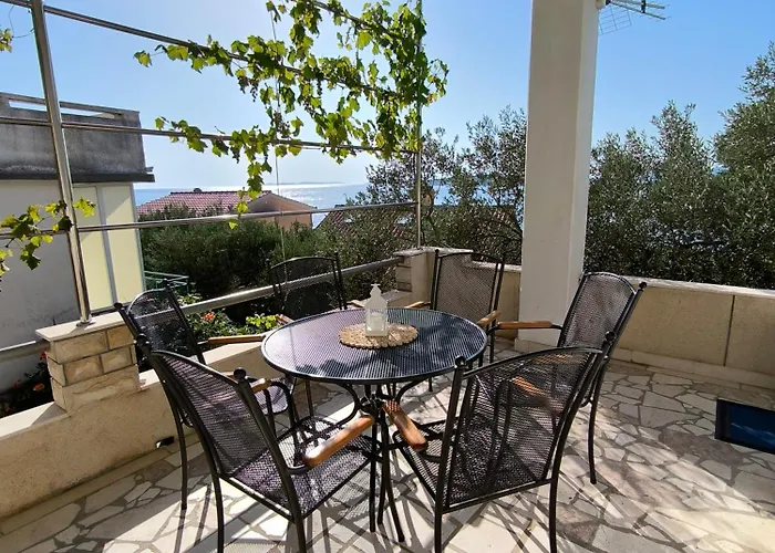 ゲストハウス Suton 3*